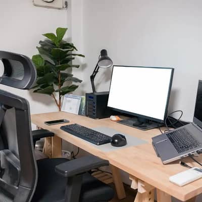 Urgent 03 Make And 02 Female Staff For Office Work