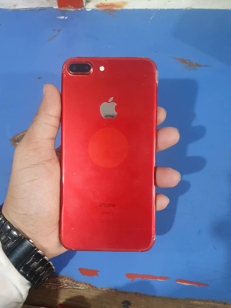 Apple iPhone 7 Plus 1