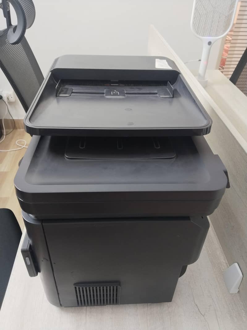 Printer HP Dm225 1
