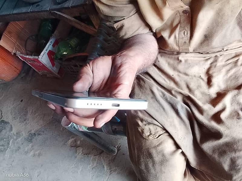 Xiaomi POCO C75 6