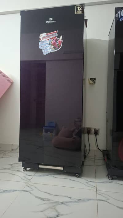 1035B Dawlance Glass Door Vertical Freezer