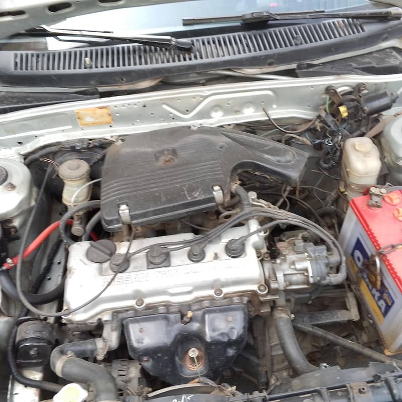 Mazda323 4