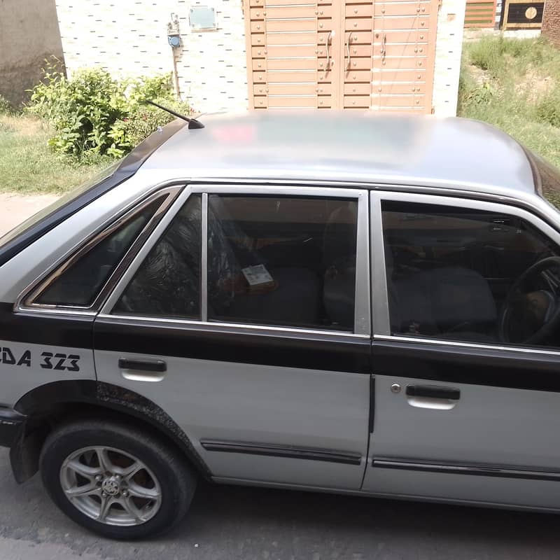 Mazda323 7