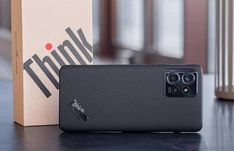 Motorola ThinkPhone 25