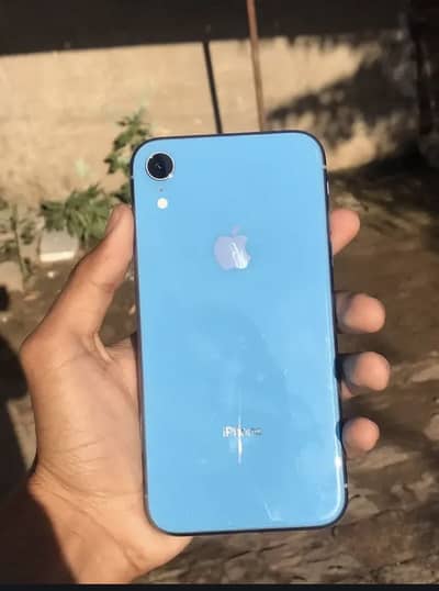 Apple iPhone XR