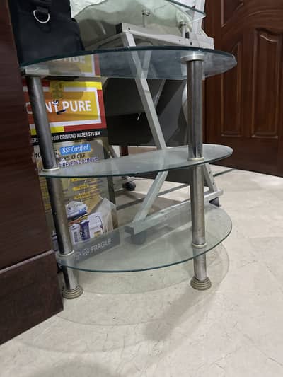 MIRROR 3 STEP CORNER TABLE