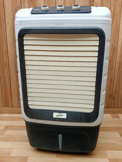 Royal air cooler ups