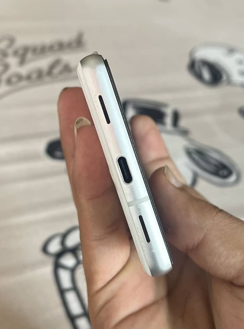 Pixel 7A 1