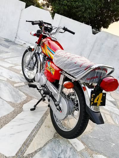 Honda 125 25/26 Islamabad number 03170812992