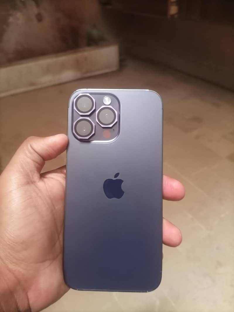 Apple iPhone 14 Pro Max 7