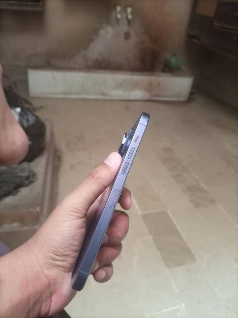 Apple iPhone 14 Pro Max 14