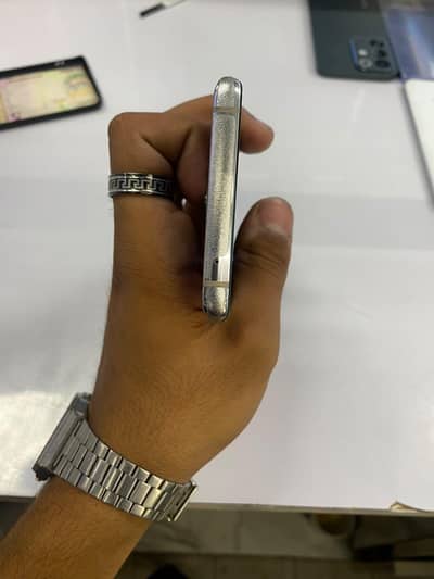 One Plus 8