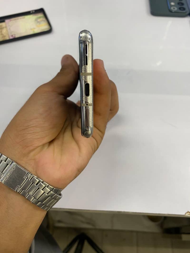 One Plus 8 4