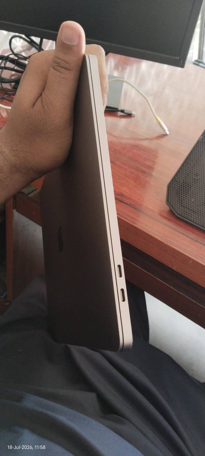 Apple MacBook Pro 5