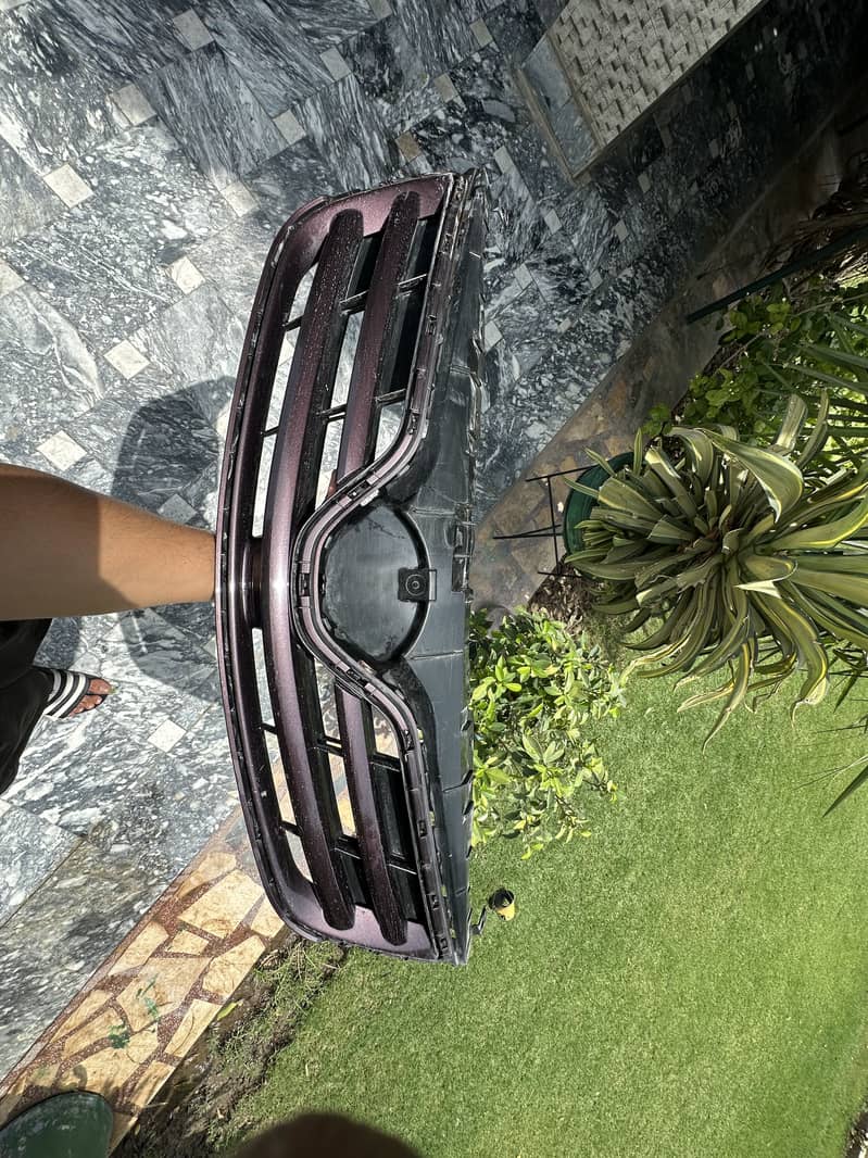 corolla front grill 6