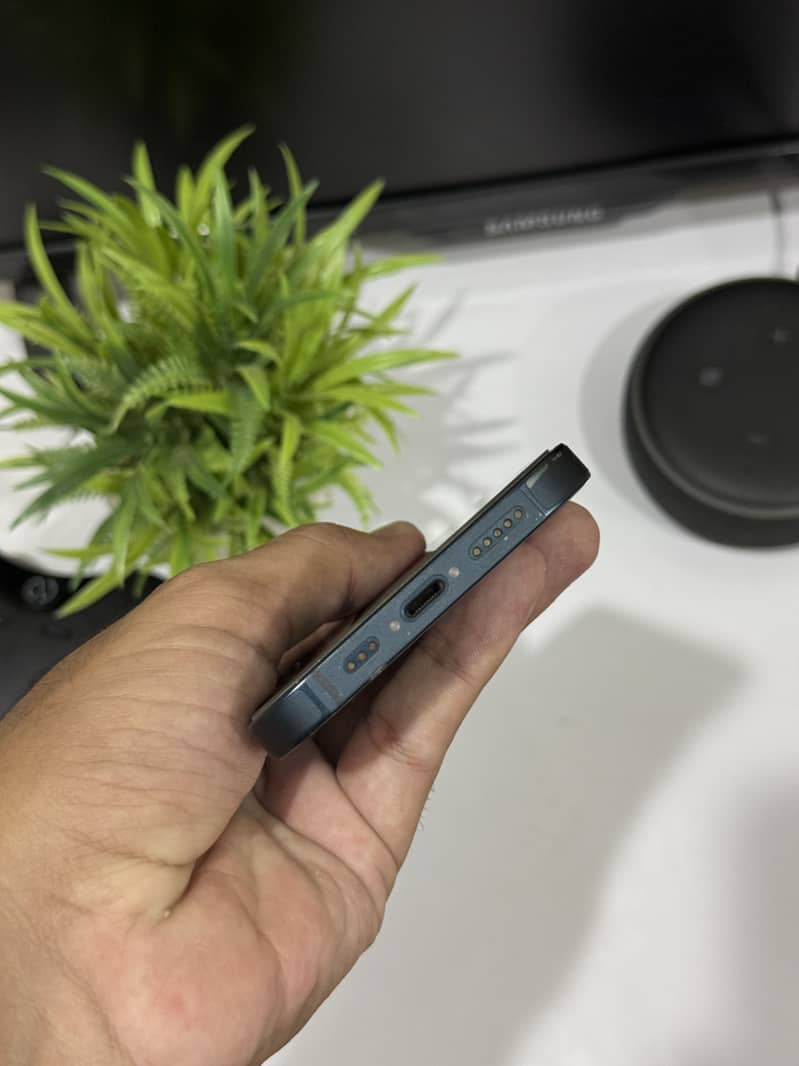 iPhone 14 JV 2