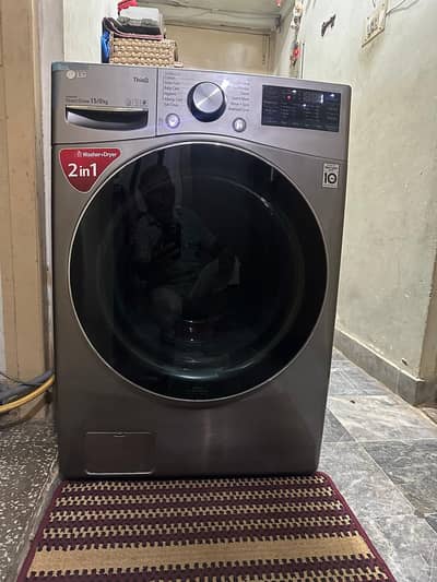 LG 15/8KG AUTOMATIC FRONT LOAD WASHER & DRYER Model F0L9DGP2S