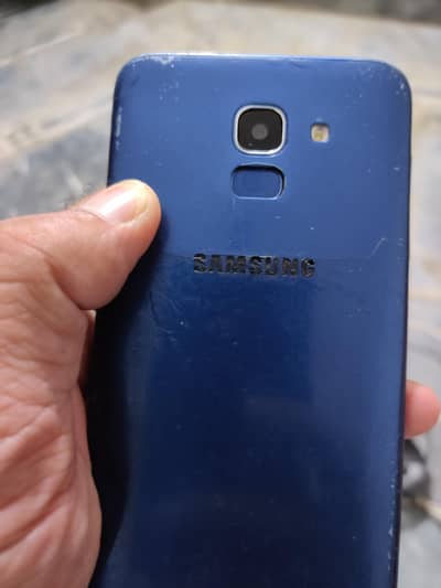 Samsung j6