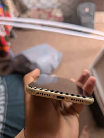 Apple iPhone XR