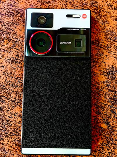 ZTE NUBIA Z60 Ultra Photographer’s Edition (16/512)