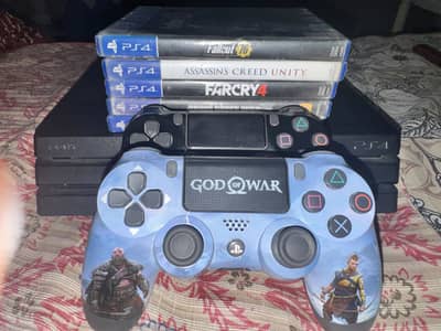 PS4 Pro 1TB (CUH-7218B Quietest Model) + 2 Controllers + 8 Games