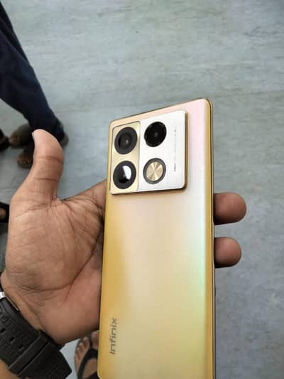 Infinix Note 40 Pro