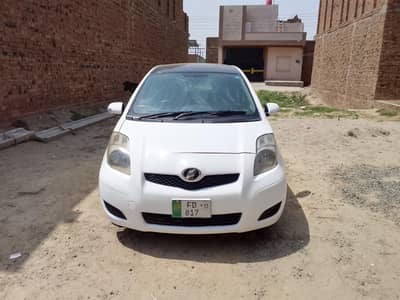 Toyota Vitz 2012