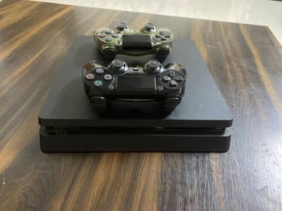 PlayStation 4 slim