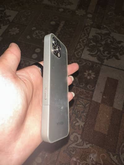 Mobile for sale full box 16 din use
