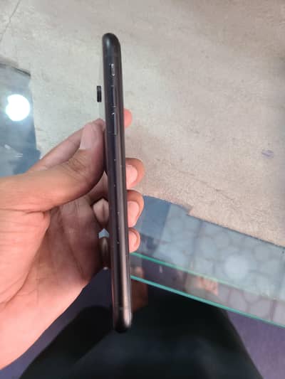 Apple iPhone XR