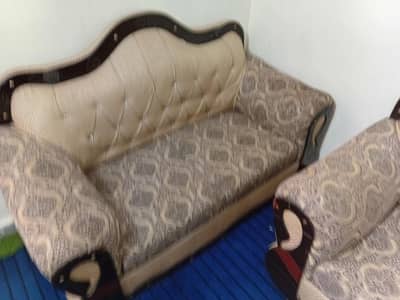 sofa set 3 ,2,1, seater in pure quality wood in good condition