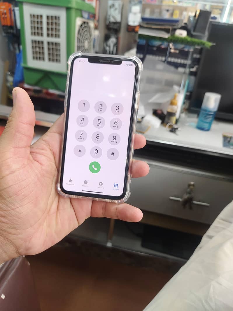 Apple iPhone X 2