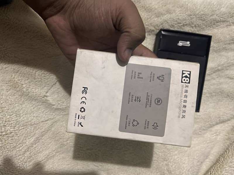 K8 Wireless Mic 2