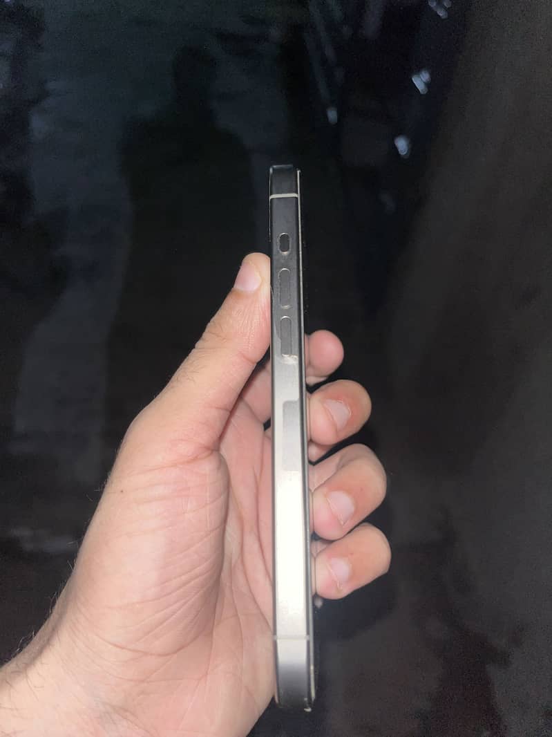 Iphone  15 Pro 4