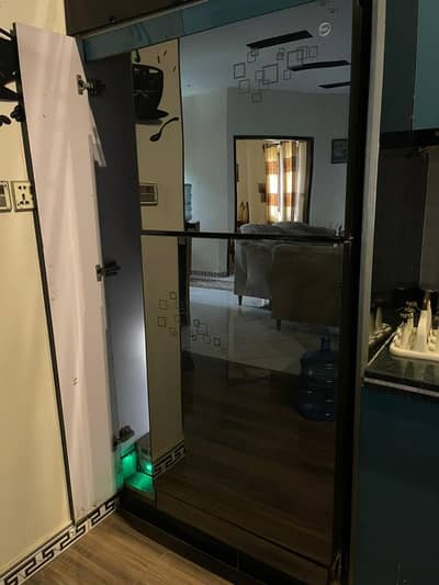pel glass door fridge