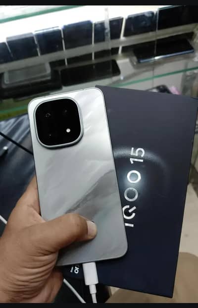 Vivo iQOO 15/ 16/512 global model