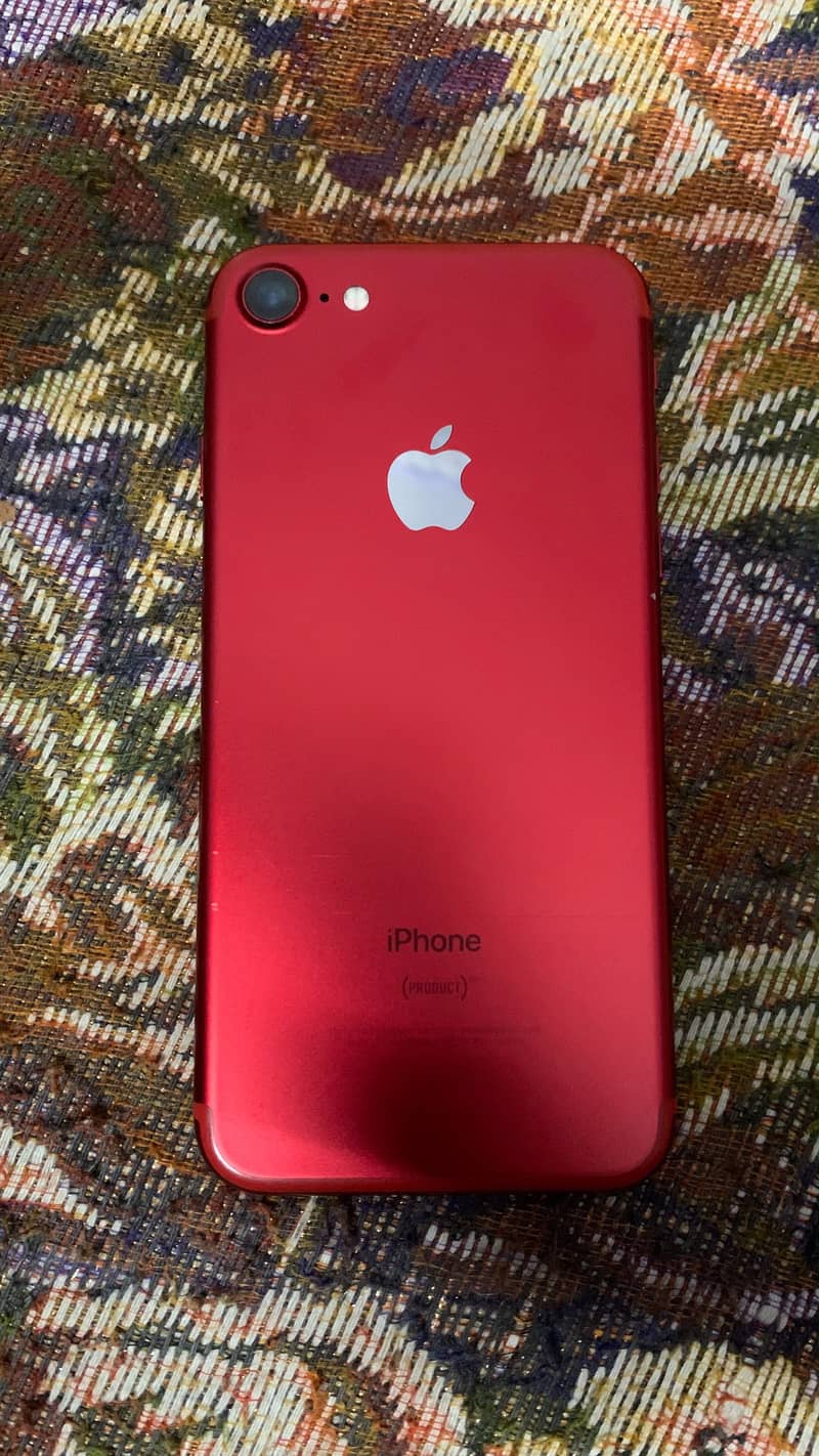 iPhone 7 4