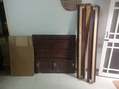 Single bed wood 
