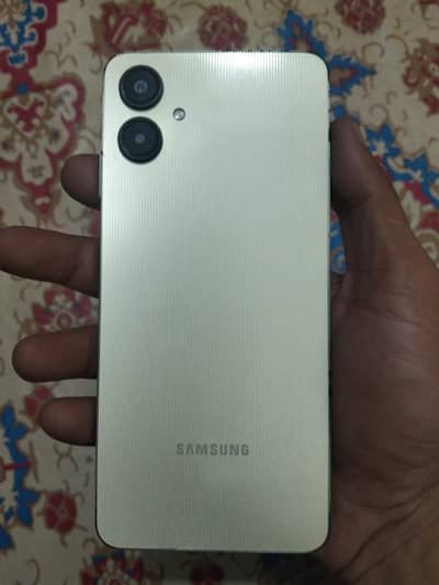 Samsung Mobile A06
