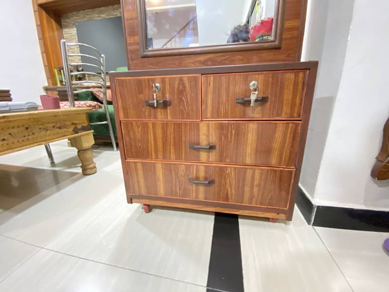 Vanity , Dressing table, with Mirror 8