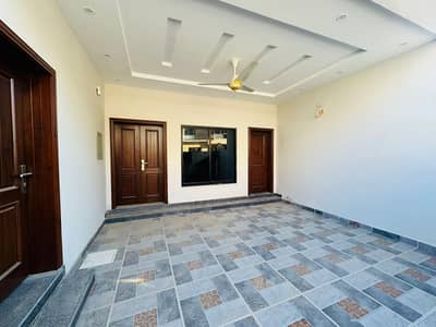8 MARLA LUXURY HOUSE FOR SALE IN FAISAL TOWN BLOCK A