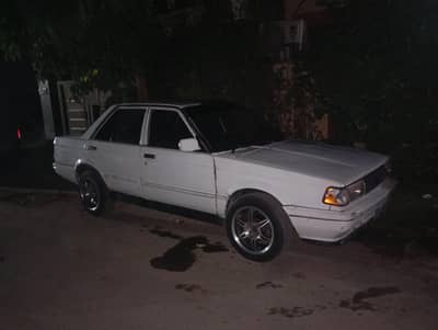 Nissan Sunny 1995