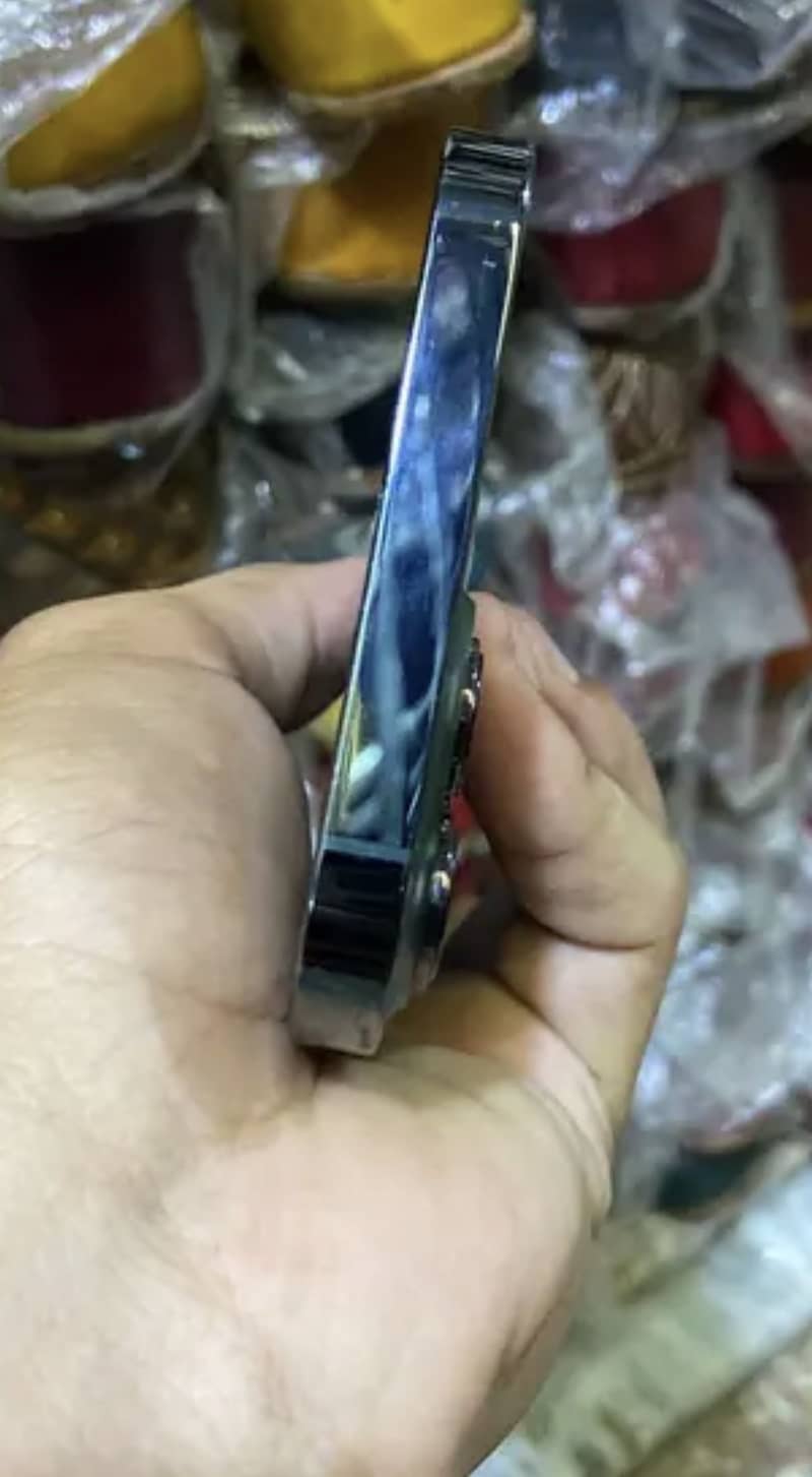 iPhone 13 Pro Max 5