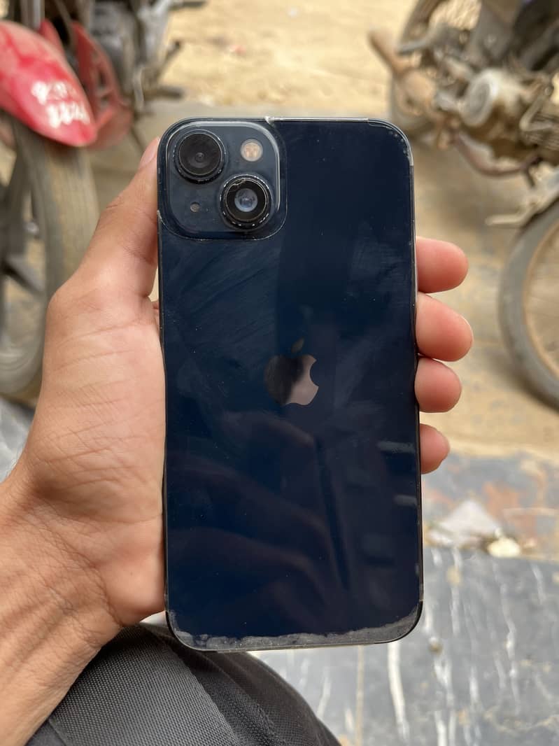 iPhone 13 2