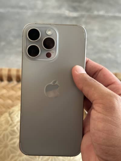 Apple iPhone 15 Pro Max
