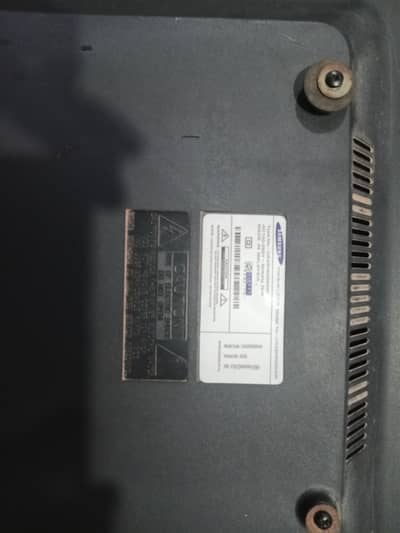 32 inch LCD simple ha no open no repair full ok ha