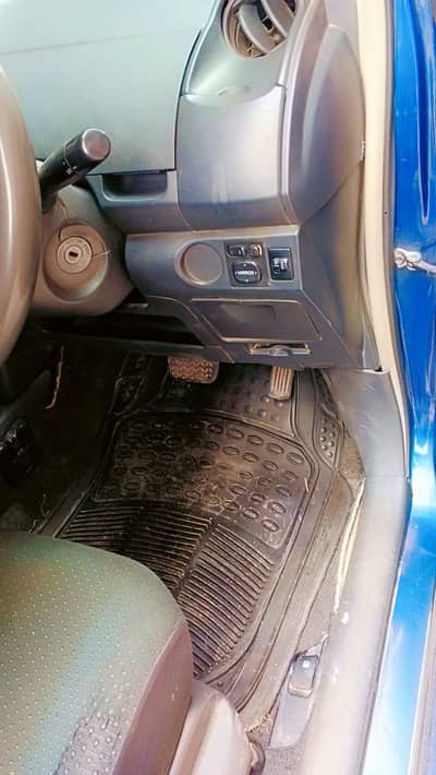 Toyota Vitz 2006