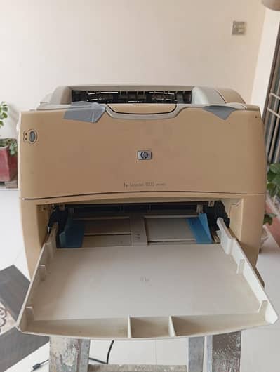 HP Laserjet 1200