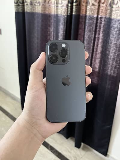 Apple iPhone 14 Pro