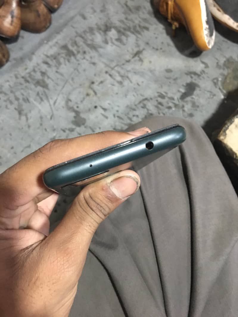 Google Pixel 5a 1